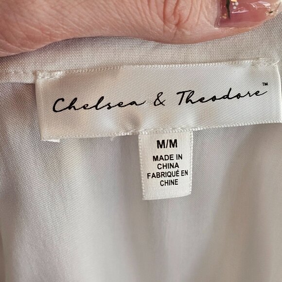 Chelsea & Theodore White Flowy Boho Embroidered Blouse Sz M - Picture 7 of 9